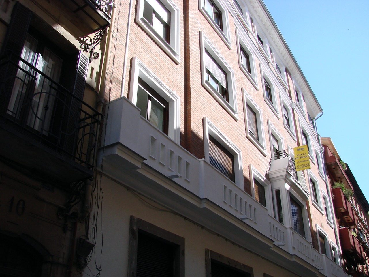 Arata_Regueros_1